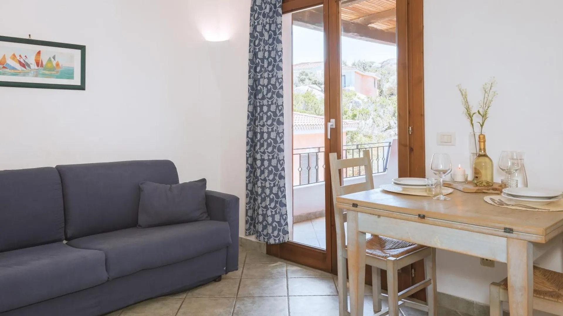 Tranquil Palau Green Village 1 Bedroom Apartment B4P-Premier Sleeps 4 Persons イタリア