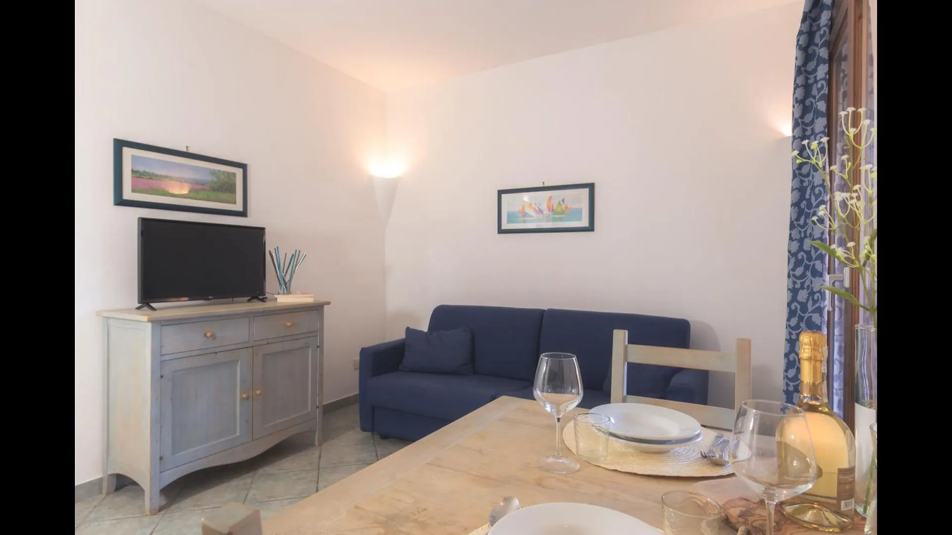Tranquil Palau Green Village 1 Bedroom Apartment B4P-Premier Sleeps 4 Persons イタリア