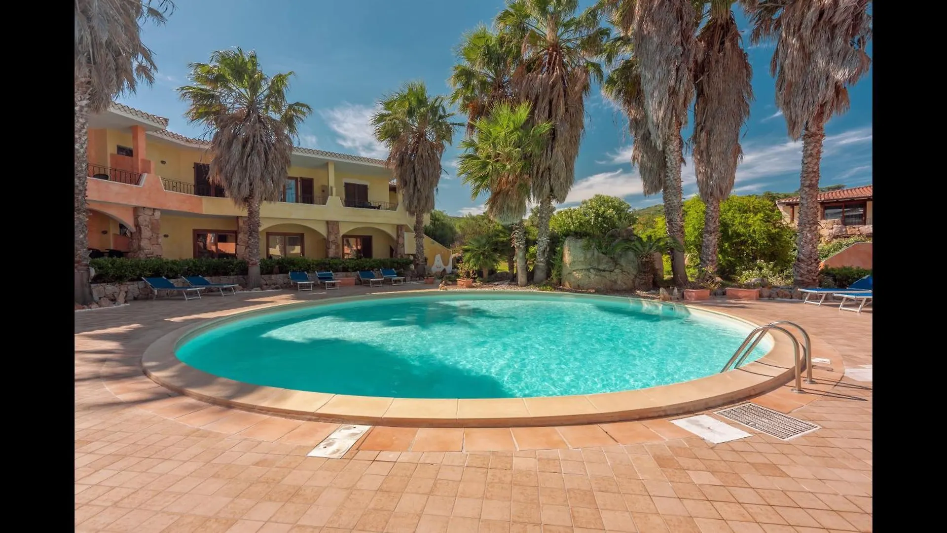 Tranquil Palau Green Village 1 Bedroom Apartment B4P-Premier Sleeps 4 Persons 0*,